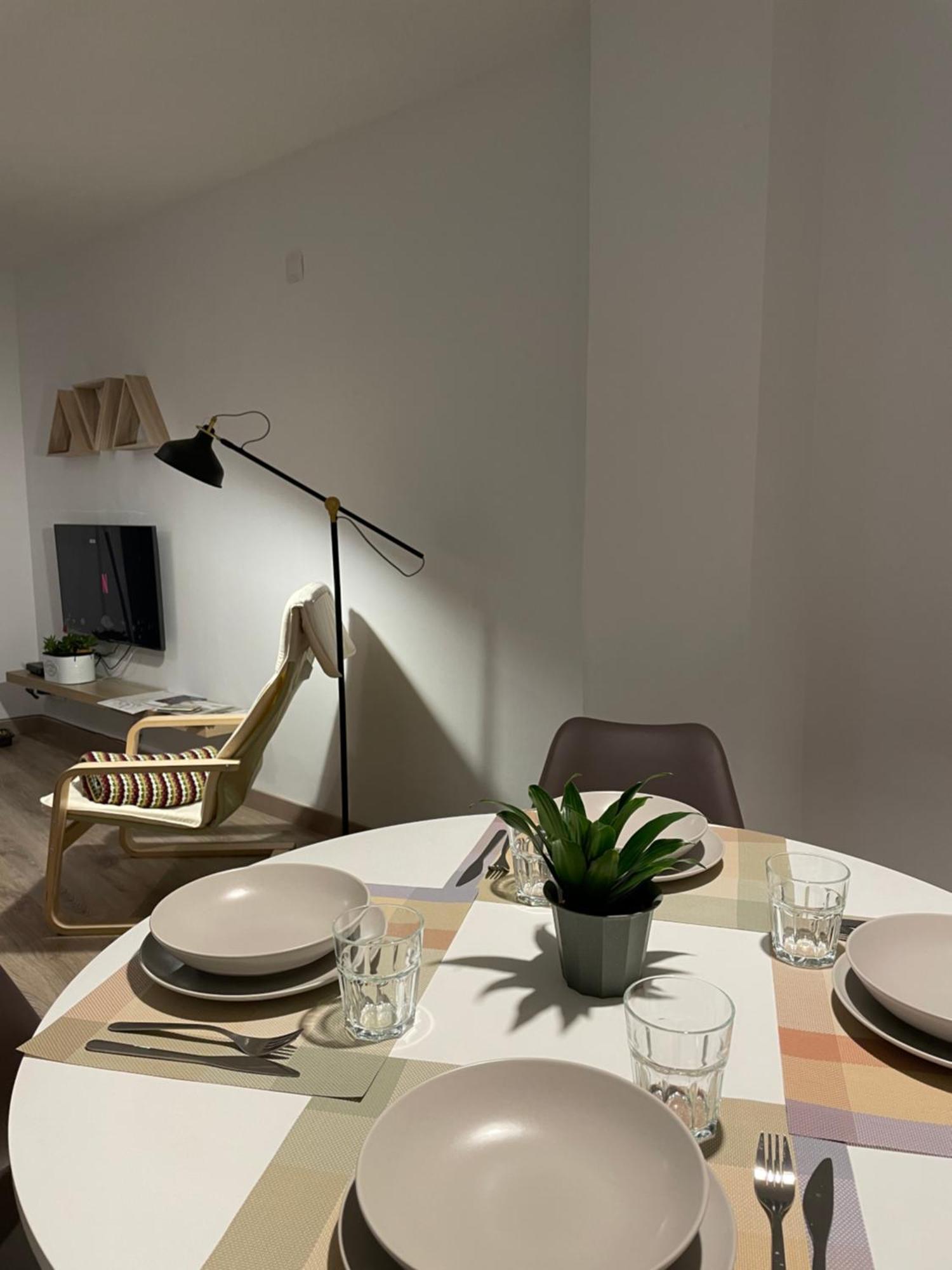 Barri Vell 4 Apartment มันเรซา ภายนอก รูปภาพ